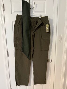 NWT Boy Scouts of America switchback convertible Hiking pants men’s size 40